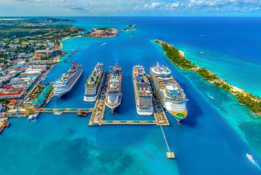 Ships docked side by side in Bahamas aerial view (source: Fernando Jorge, Unsplash)